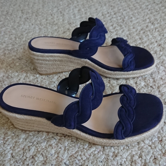 Stuart Weitzman navy Blue Twist Suede Wedge Sandals size 6.5 - Picture 1 of 13
